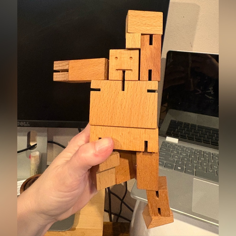 Cubebot Wooden Robot Transforming Toy - Picture 7 of 8